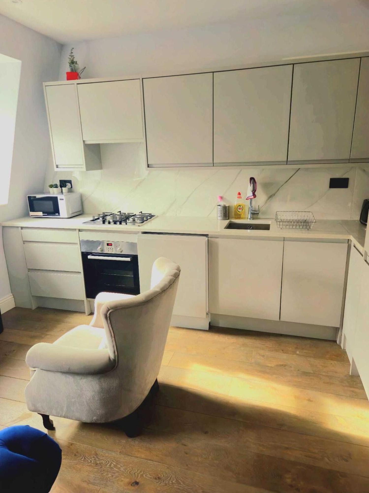 Superb Luxury 2 Beds In Victoria Pimlico Westminster Apartment